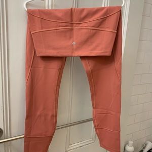 ✨SOLD✨ LULULEMON IN MOVEMENT 25” LEGGINGS (sz 8)